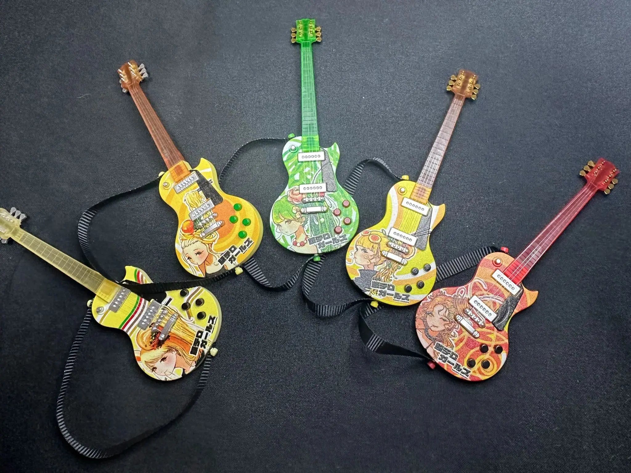 Meshitero — chicas con guitarra (J.Dream) — gachapon japonés, foto 2