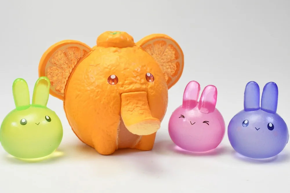 Animales fruteros sobre piedras (Stasto) — gachapon japonés, foto 3