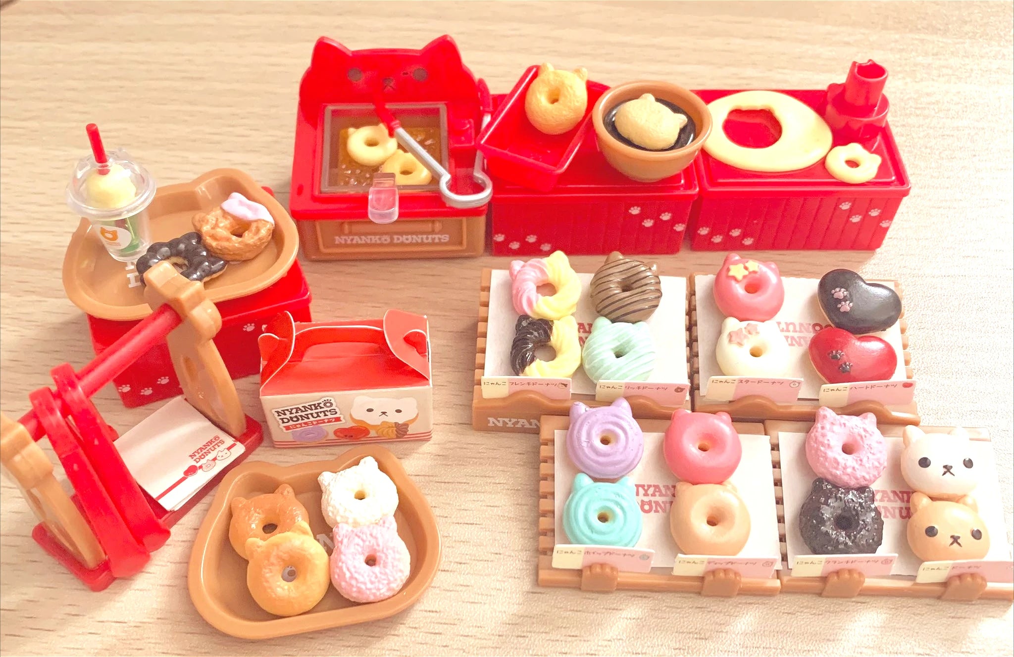 Donuts Nyanko — la tienda gatuna (Tarlin) — gachapon japonés, foto 2