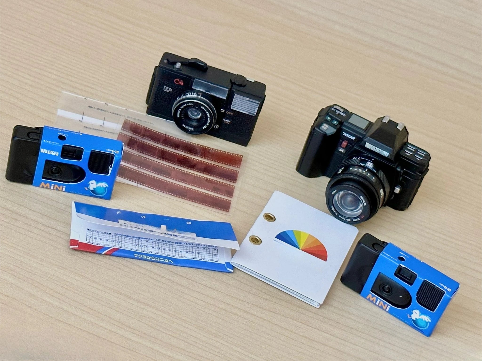 Cámaras réflex en miniatura (Kenelephant) — gachapon japonés, foto 3