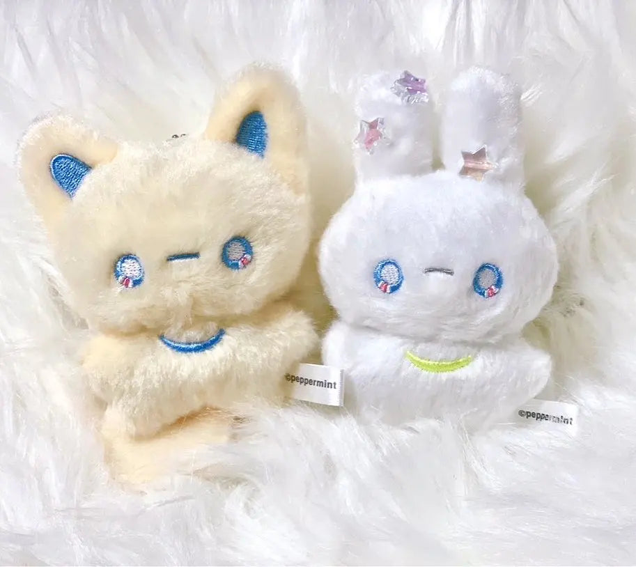 Moon Friends 2 — peluches (Qualia) · gachapon coleccionable
