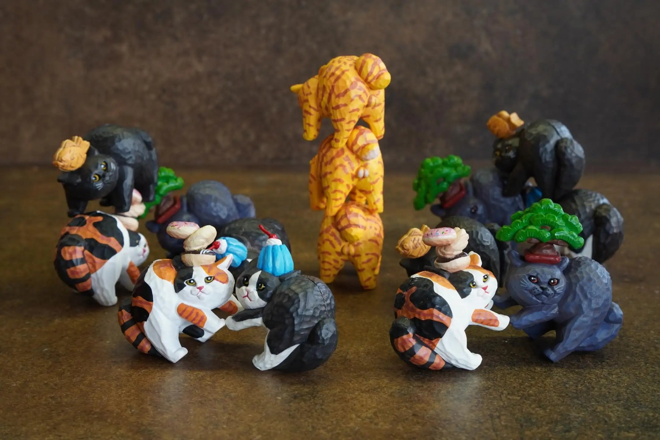 Gatos tallados en madera (Stasto) — gachapon japonés, foto 5