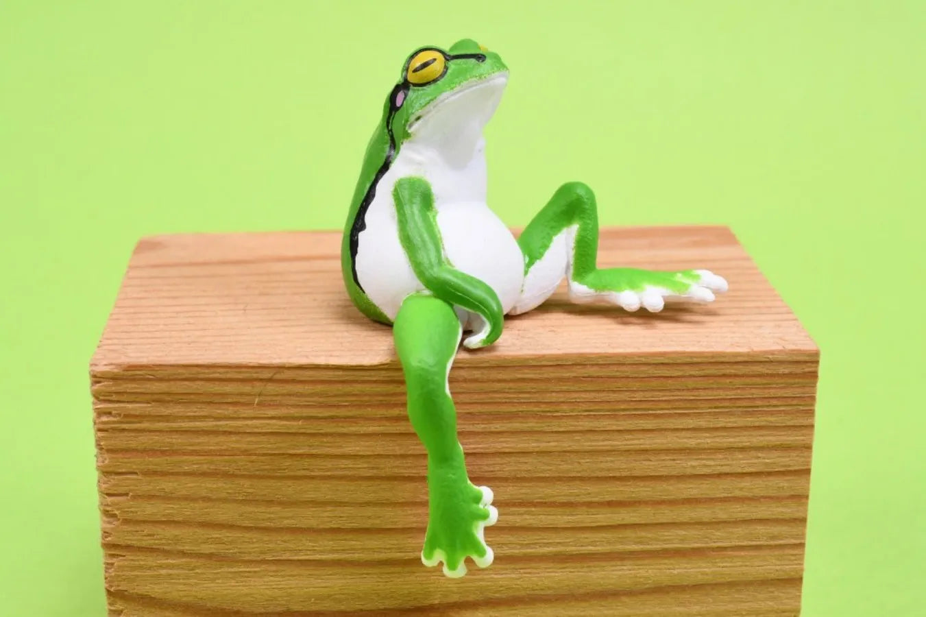 Ranita de árbol descansando (Yell) — gachapon japonés, foto 2