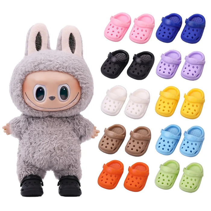 Sandalias y chanclas para Labubu