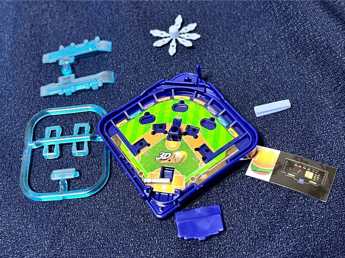 Visores retro Aurora y cassette (Tarlin) — gachapon japonés, foto 3