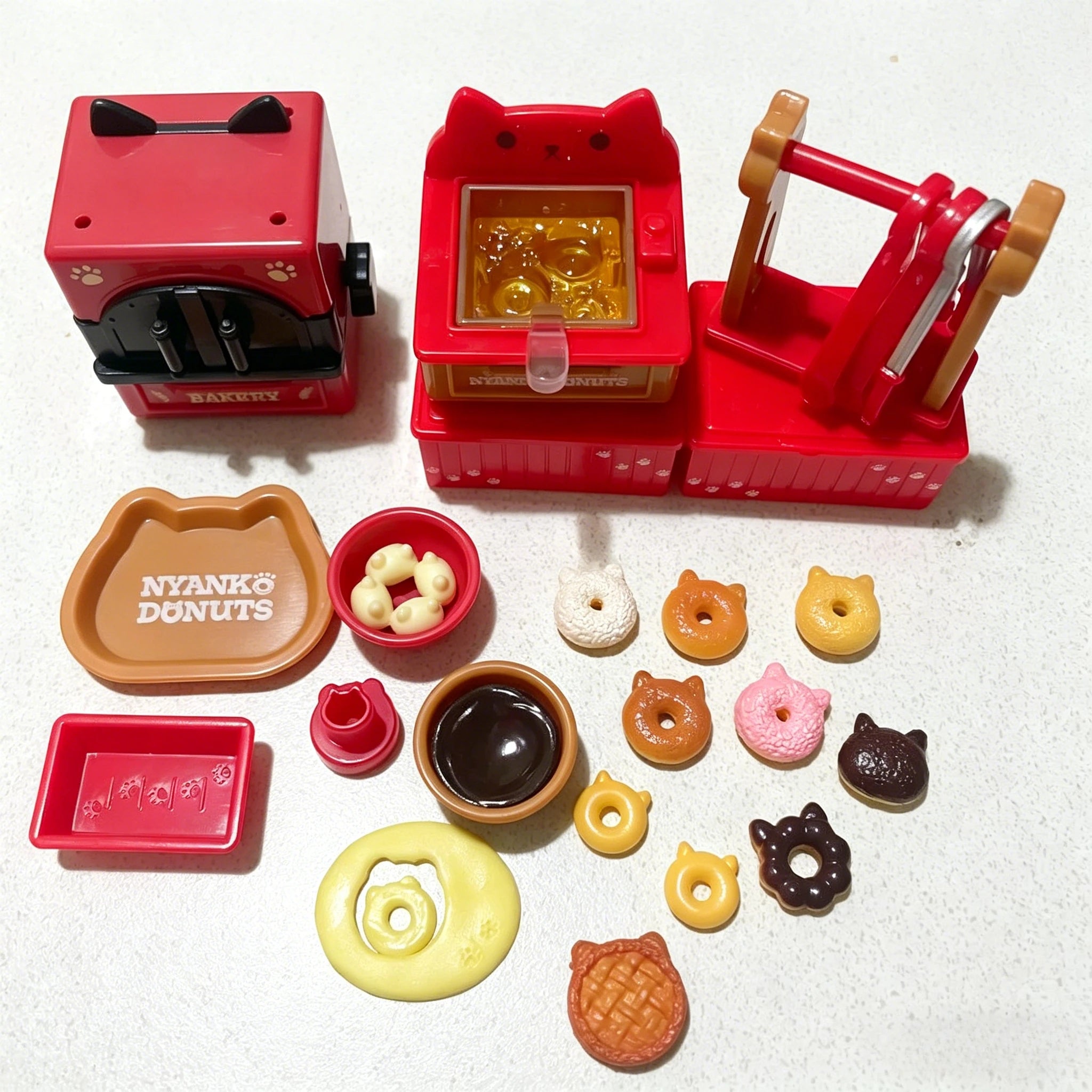 Donuts Nyanko — la tienda gatuna (Tarlin) — gachapon japonés, foto 5