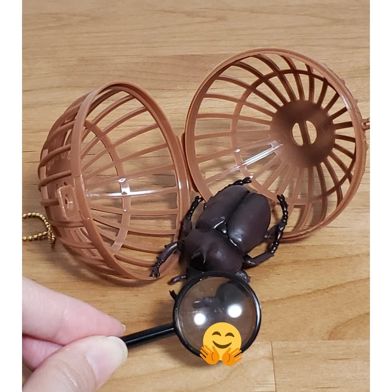 Escarabajos realistas con lupa (Yell) — gachapon japonés, foto 5