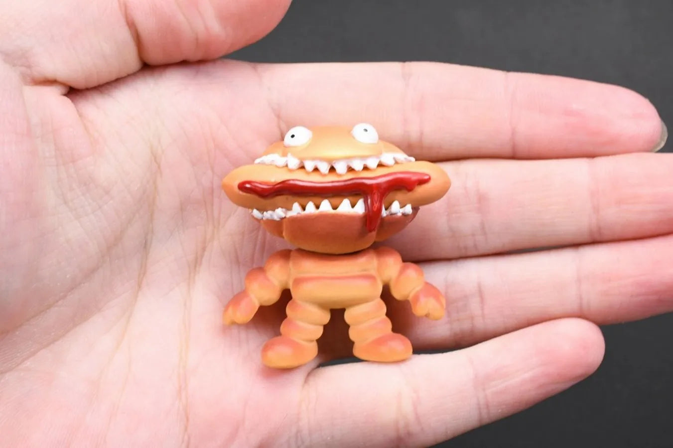 Merienda vampírica (Stasto) — gachapon japonés, foto 4