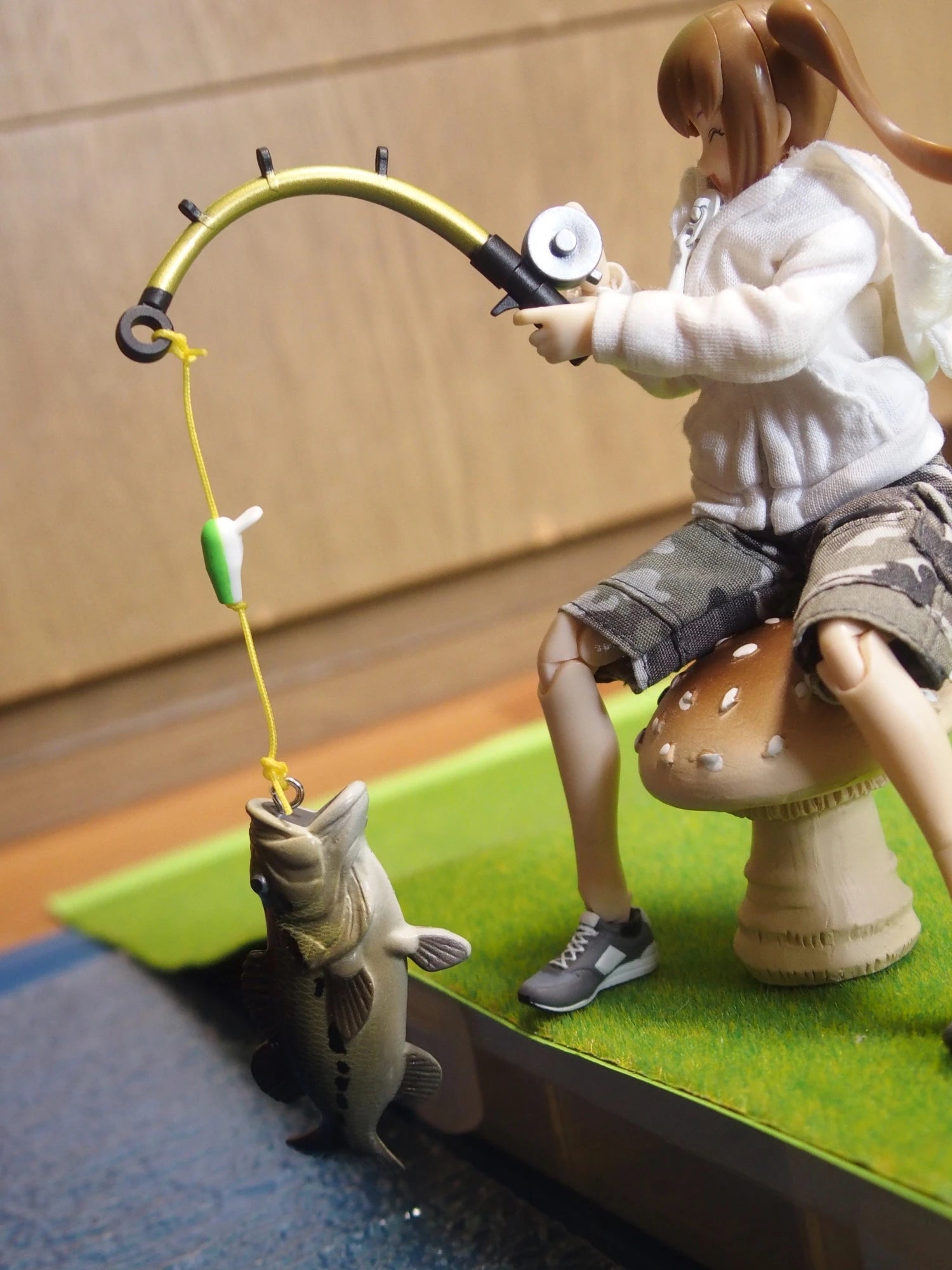 Caña de pescar en miniatura (Tarlin) — gachapon japonés, foto 5