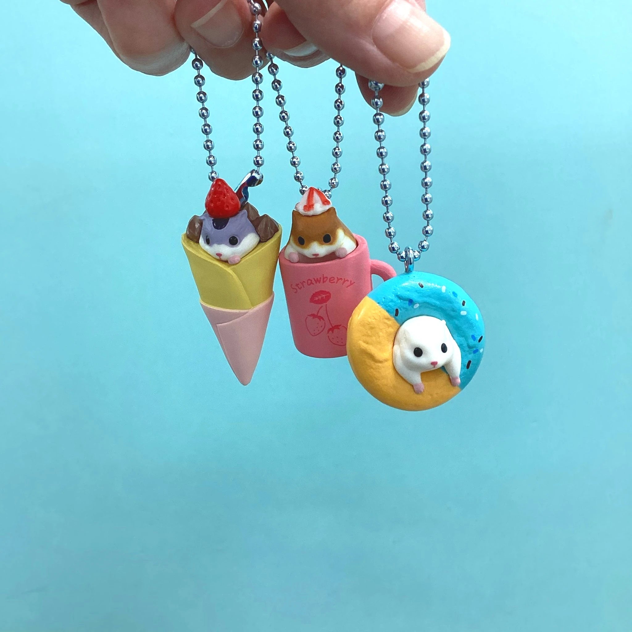 Hámsters dulces con fresa (Tarlin) — gachapon japonés, foto 5
