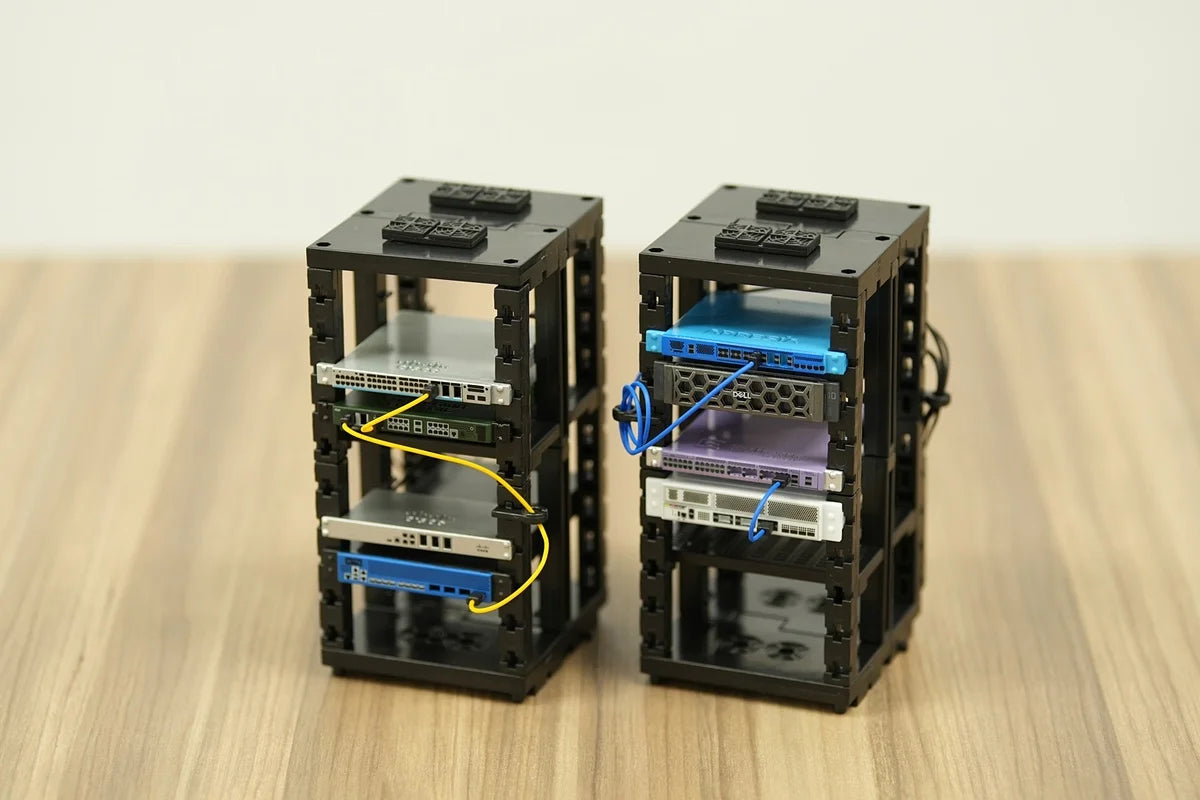 Mini routers y cacharros de red (Tarlin) — gachapon japonés, foto 3
