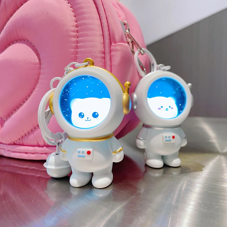 Llavero kawaii gatito astronauta con luz — foto 4