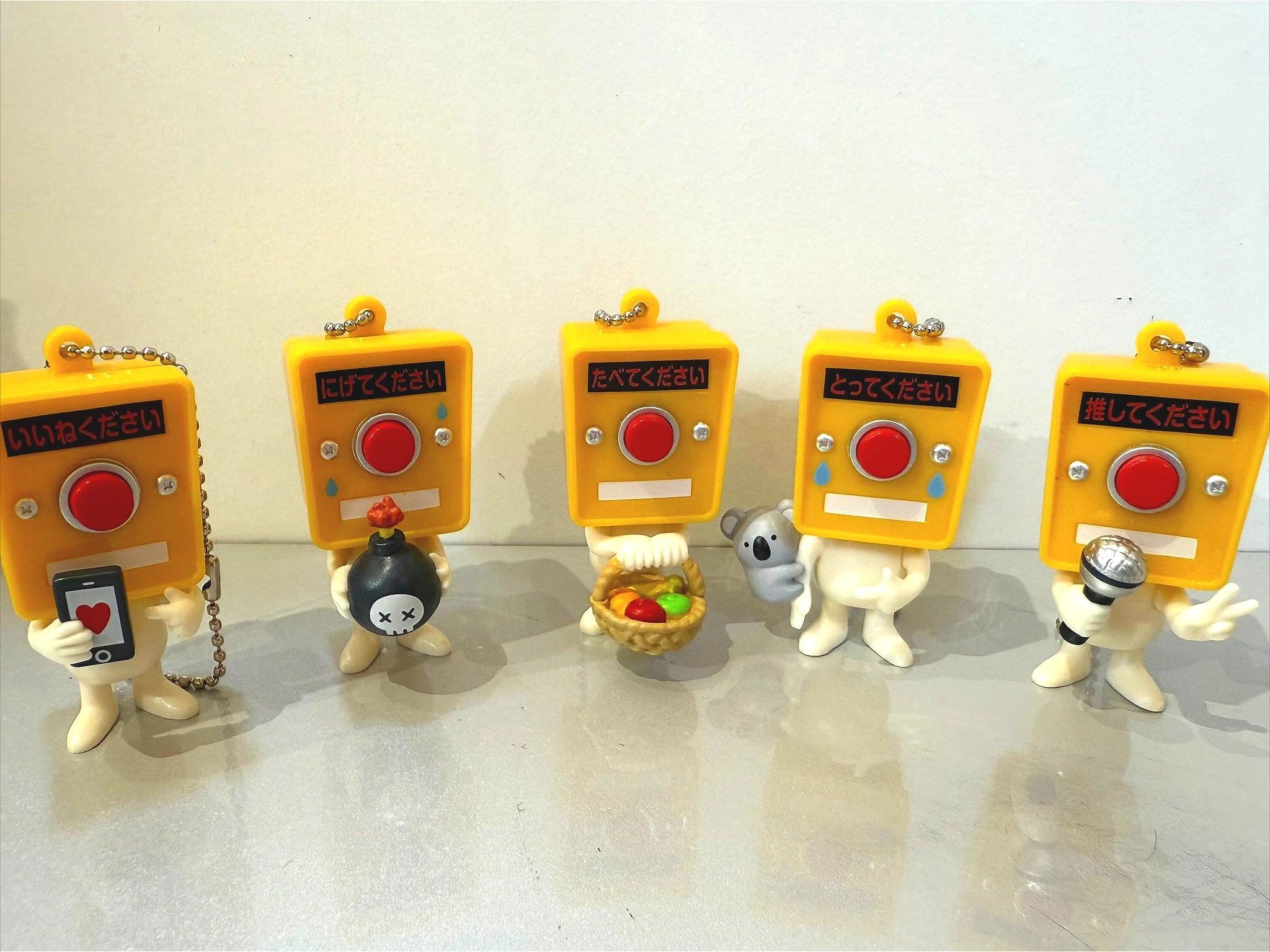 Botón-kun TAMA-KYU (Bushiroad) — gachapon japonés, foto 3